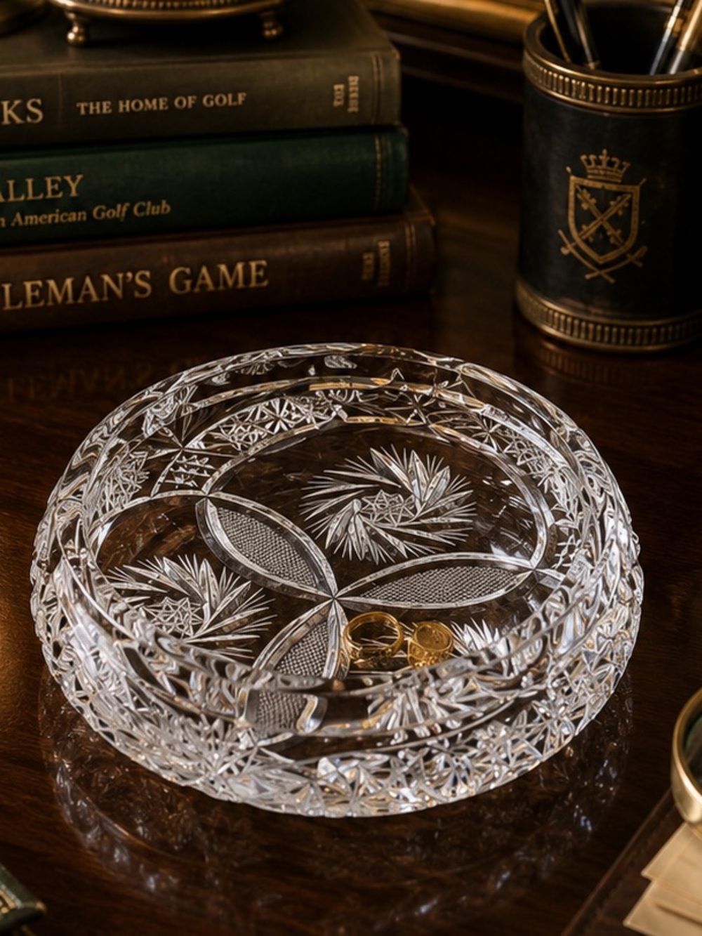 Vintage, heavy 24% lead crystal ashtray / trinket bowl with delicate carvings